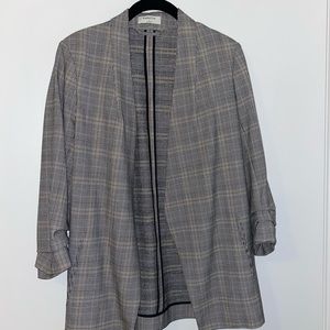 Babaton Power Blazer Size 2 (3/4-sleeve plaid blazer)